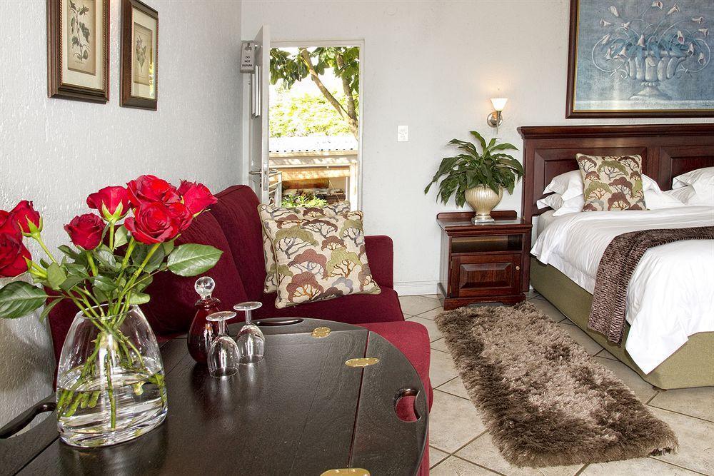 Loerie'S Call Guesthouse Mbombela Exterior foto